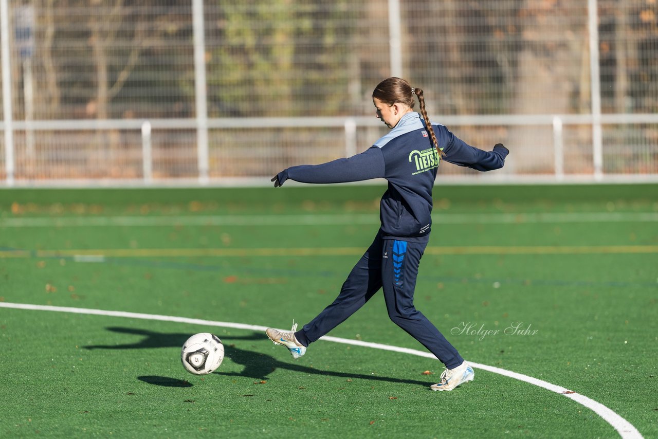 Bild 128 - wBJ VfL Pinneberg2 - Eimsbuttler TV 3 : Ergebnis: 5:0